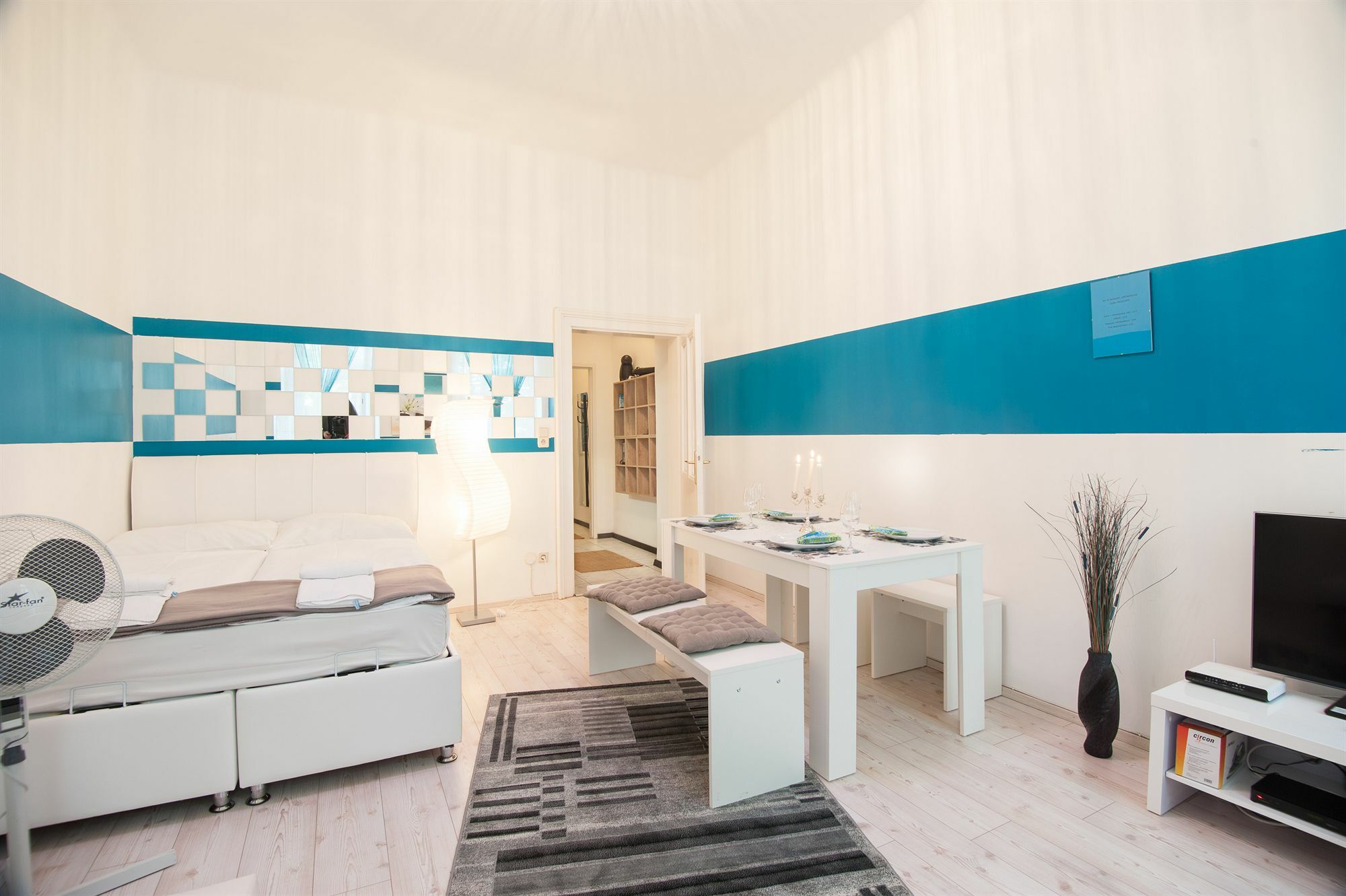 Royal Resort Apartments Westbahnhof Vienna Exterior photo